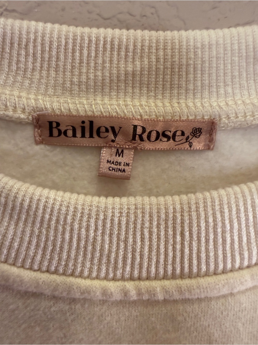 Bailey Rose Women’s Cream Crewneck Sweatshirt Embroidered Western Motif Sz M - Picture 4 of 8